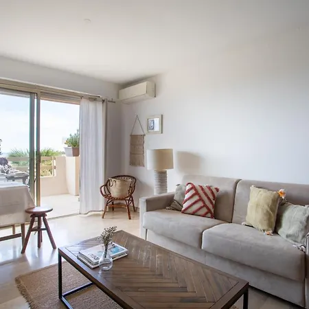 Apartman Vue Mer, Terrasse Et Parking Prive